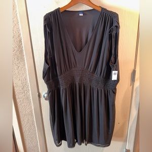 NWT V neck dress